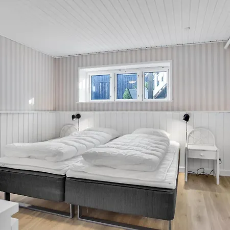 Ferienhaus Beautiful In With Kitchen *